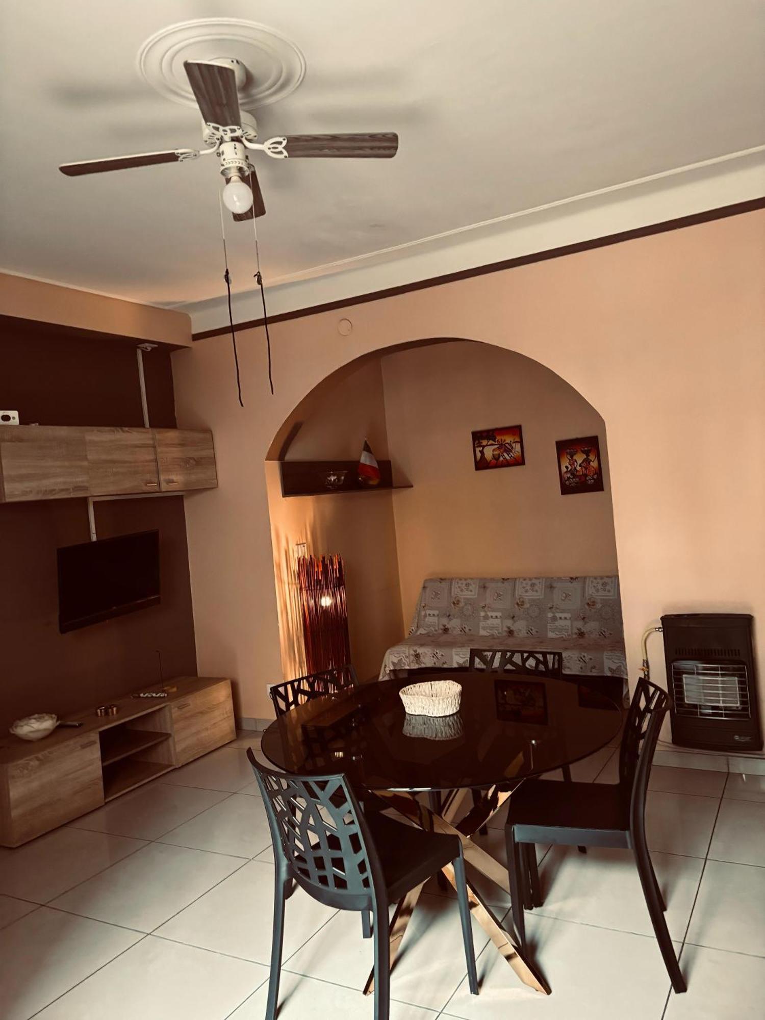 Brown Apartment ซานเรโม ภายนอก รูปภาพ