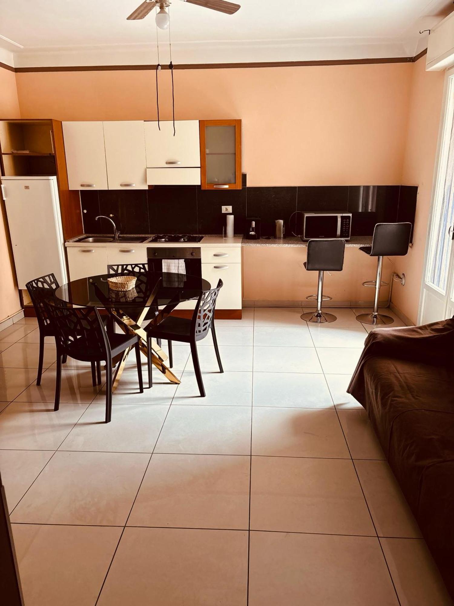 Brown Apartment ซานเรโม ภายนอก รูปภาพ
