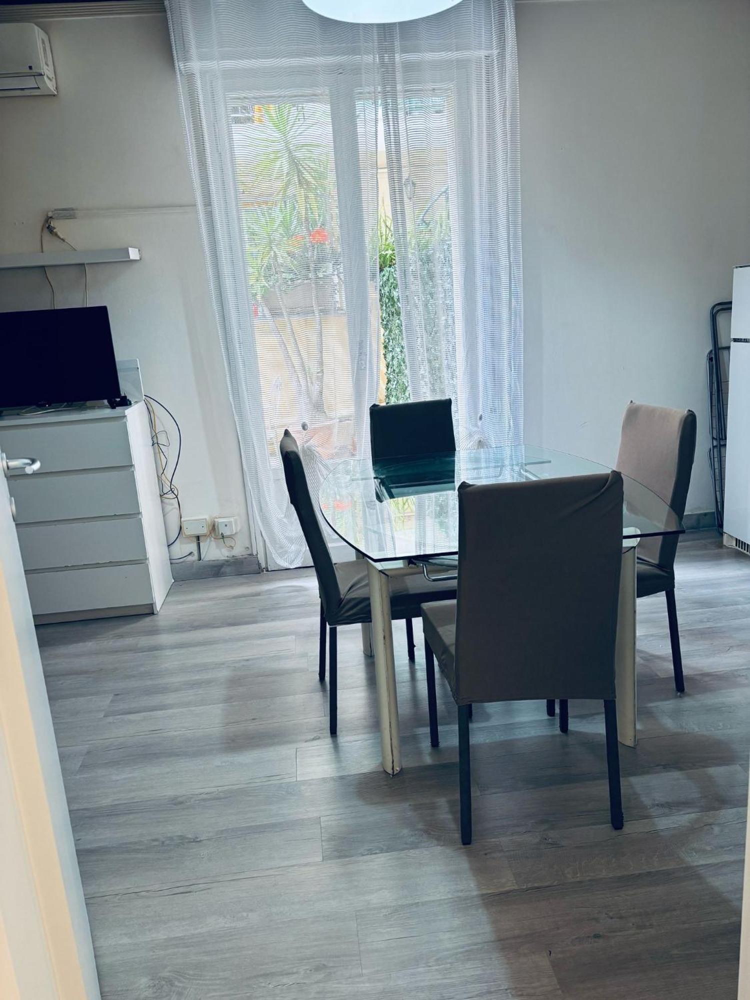 Brown Apartment ซานเรโม ภายนอก รูปภาพ