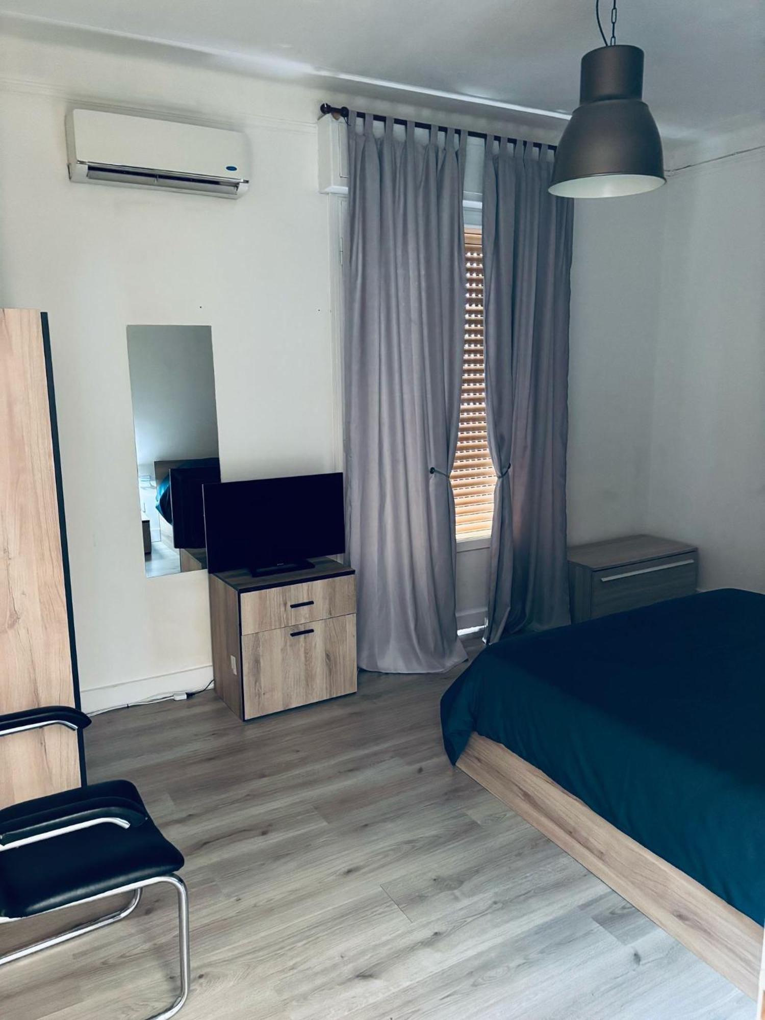 Brown Apartment ซานเรโม ภายนอก รูปภาพ